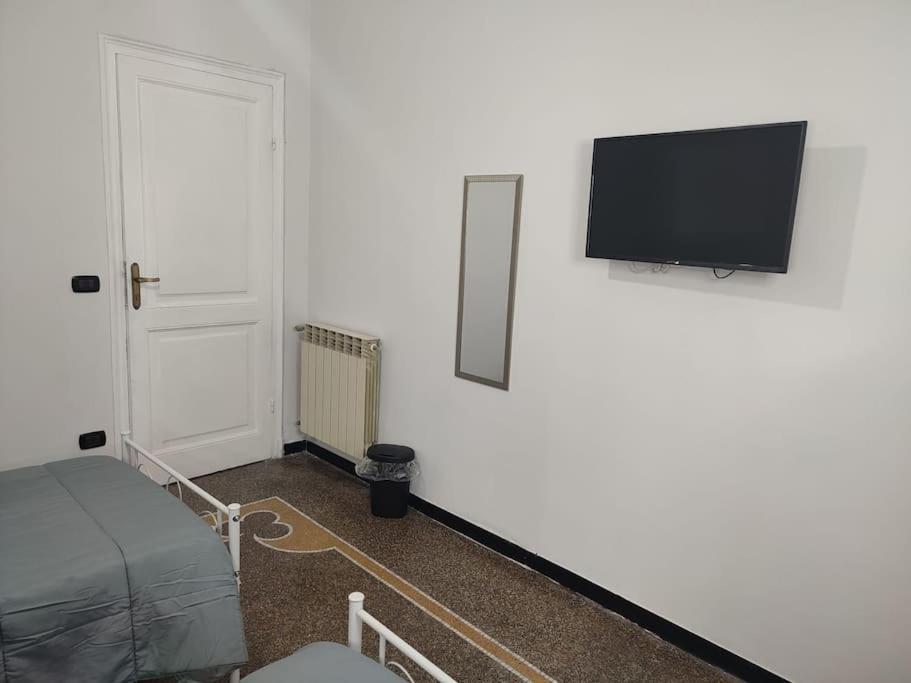 Benny Appartamento 3 Camere Da Letto Ad Uso Esclusivo Genova Aeroporto Eksteriør billede